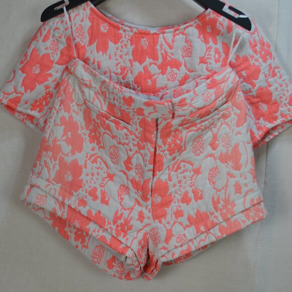 Y2K Crop Top & Short set Burnout Dopamine size small Finders keepers - Picture 2 of 6